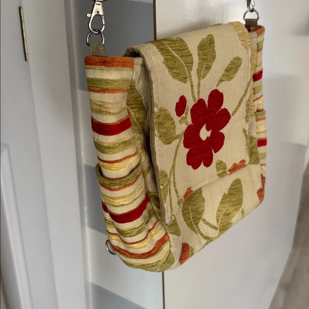 Vintage Retro Shoulder Bag Purse Floral Green Adjustable Strap Embroidered